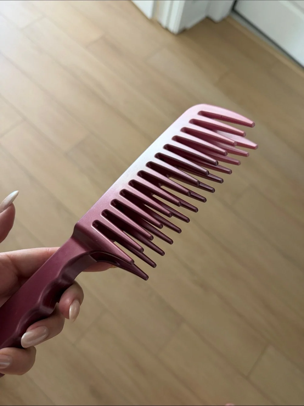 Wide-Tooth Hair Comb for Detangling - Pink